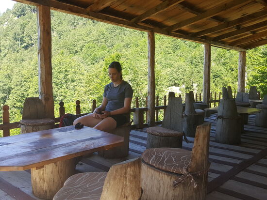 Gegen 11 Uhr kommen wir an ein kleines Restaurant, wo es eigentlich Kaffee gibt