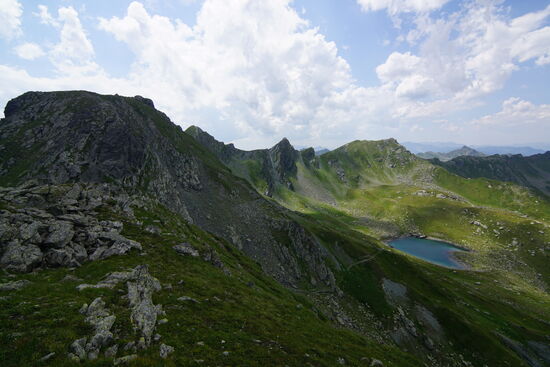 Der See hat eine Herz-Form