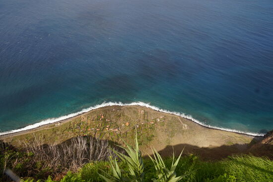 Blick von oben auf den Faja da Quebrada