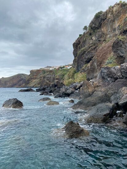 Die schroffe Steilküste