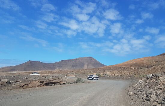 Irgendwo ist hier auch der „Pico de Jandia“ oder „Pico de Zarza“—mit 807m der höchste Berg von Fuerteventura