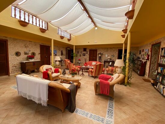 Der wunderschöne Gemeinschaftsraum, in dem ich gerade sitze und schreibe