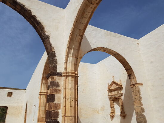 Die Rundbögen sind noch gut erhalten