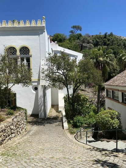 Zu der Parkanlage gehören auch Hotels