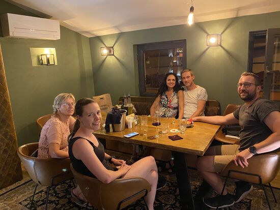 Wir verbringen einen schönen Abend zusammen