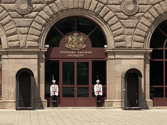 Der Präsidentenpalast mit der Garde