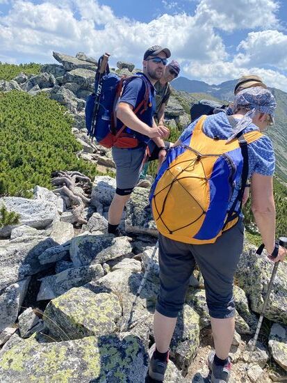 Die Temperaturen sind angenehm bei 28 Grad und es weht eine frische Brise