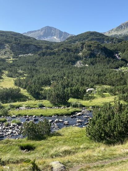 Wir überlegen, ob das der Berg ist, auf dem die anderen sind?