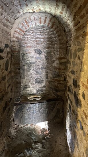 In Jeder Etage befindet sich eine Toilette