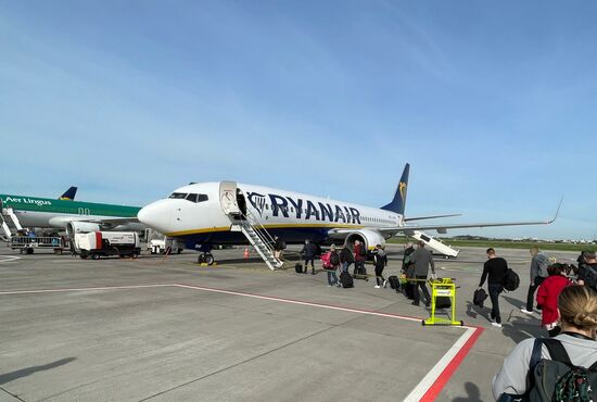 …. Mit unserer Lieblings- Billig Airline Ryanair