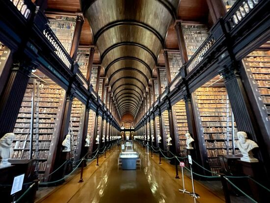Die Bibliothek des „Trinity College“….