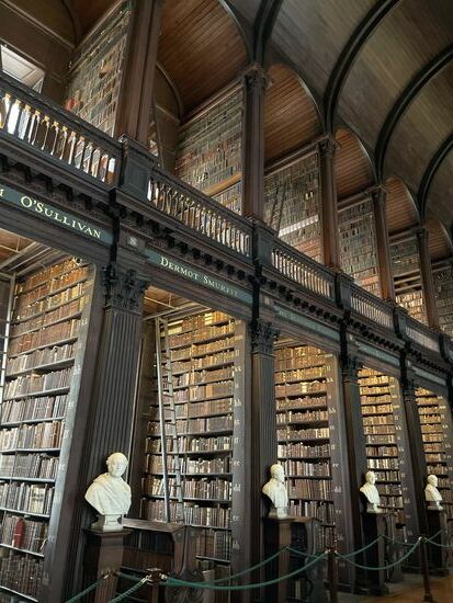 …sie beherbergt mehr als 4,5 Millionen Bände