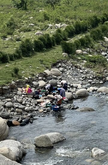 Wäsche wird hier gewaschen