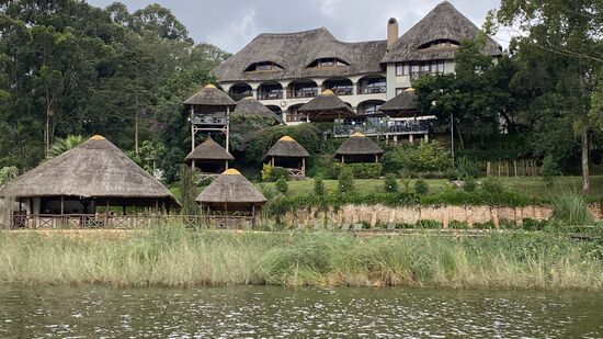 Dort oben ist unser Zimmer, mit der tollen Aussicht