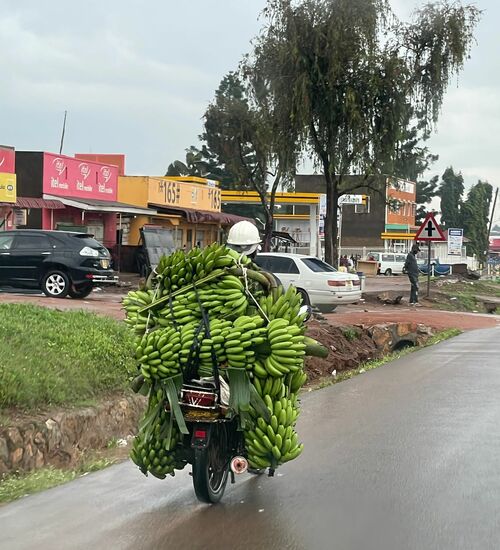 …und das bei nassen Straßen…