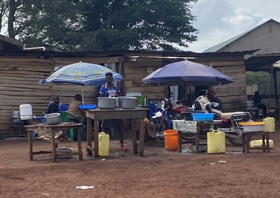 Es wird an der Straße gekocht…