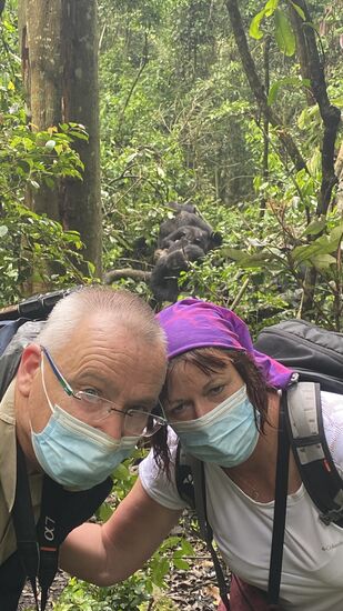 Wir vorn—hinten die Affenbande…nach einer guten Stunde mit den Tieren geht es wieder zurück