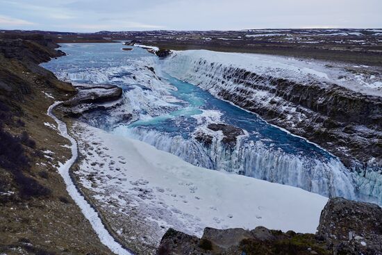 Zum „ Gulfoss“ Wasserfall