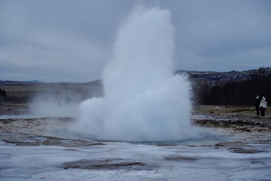Auf die 25m hohe Fontäne ..!