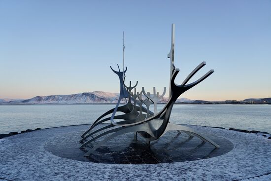 Sonnenfahrt (isl. Sólfar ) vom Künstler Jón Gunnar Árnason