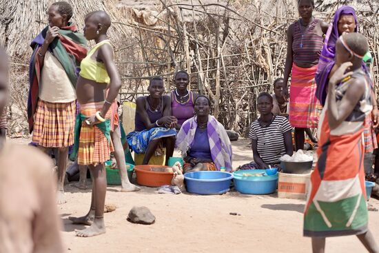 Der Handel hier ist ein reiner Tauschhandel. Geld wechselt hier selten den Besitzer