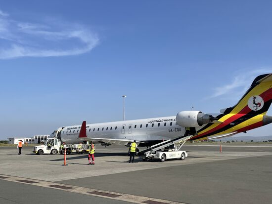 Brandneuer Flieger von „Uganda Airline“