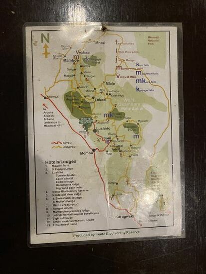 Er hat uns eine “altersgerechte” Tour mit kurzen Strecken ausgesucht. Eine Übernachtung ist im Kloster, da freuen wir uns besonders drauf