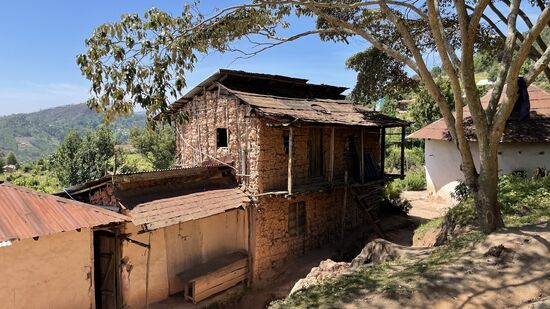 Die Häuser im Dorf sind sehr interessant