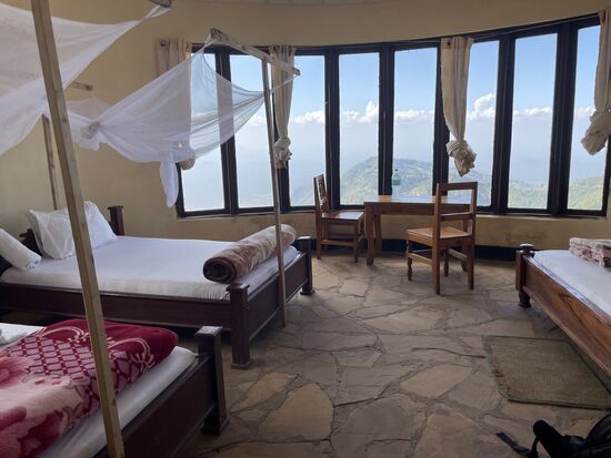 Wir freuen uns schon darauf, morgen früh aufzuwachen und diesen tollen Ausblick zu genießen. Gute Nacht.