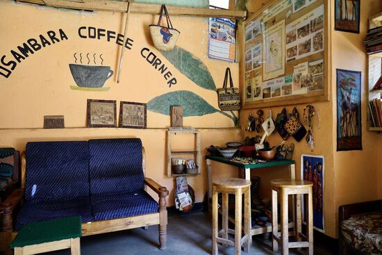 Sehr gemütlich und hell eingerichtet.