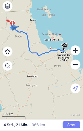 Roggers ist so zuversichtlich und meinte am Vortag, in 4-5 Stunden seien wir am Hafen— unsere Fähre geht um 16:00 Uhr - also ausreichend Zeit.
Aber wir sind vorsichtig und möchten lieber um 7 Uhr starten.
Da auf der Seite angegeben ist, dass man nur 2 Gepäckstücke a 25 kg mitnehmen darf, haben wir einen kleinen Trolley in den großen Koffer gestopft.