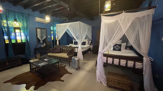 Sehr hübsch und auch sehr groß