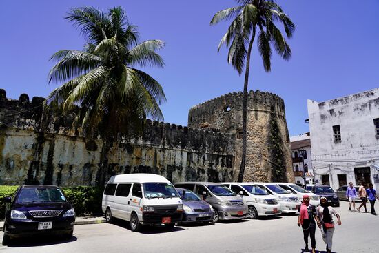 Nach dem Essen schlendern wir weiter durch die Stadt.