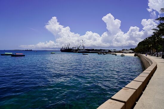 Wir beginnen unsere Stadtbesichtigung und entscheiden uns, auf einen Guide zu verzichten. Wir wissen, was wir uns anschauen wollen und alles ist recht kompakt und fußläufig. Natürlich werden wir immer wieder angesprochen, aber wir setzen uns durch.