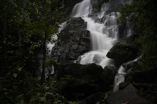 Noch einmal aus der Höhle heraus mit Langzeitbelichtung