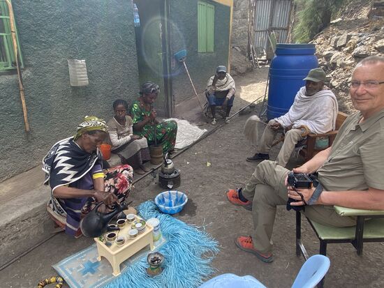 Da sitzen alle beisammen