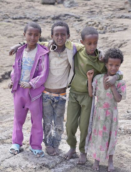 Die „kleben“ erstmal an uns