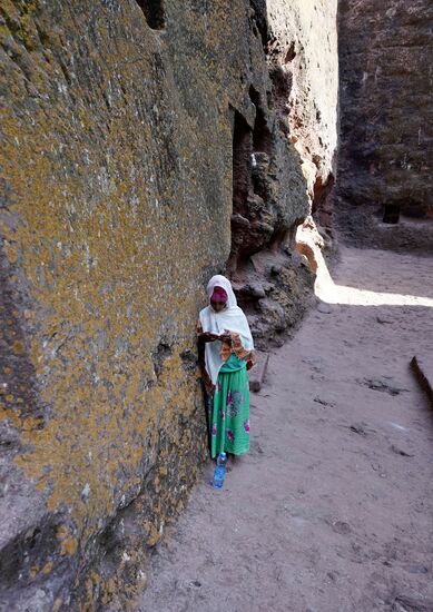 Auch sie sucht die Stille des Gebetes.