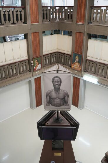 Beeindruckende Ausstellung über 3 Etagen.