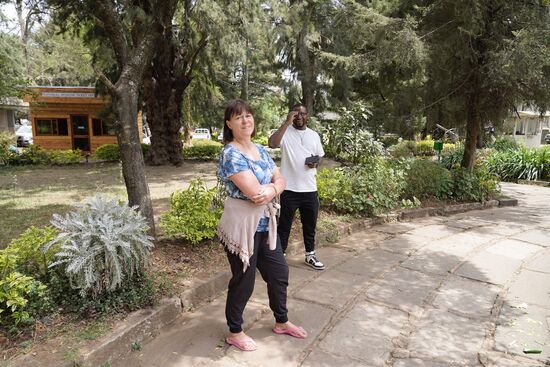 Alex ist immer gut drauf und es macht Spaß, mit ihm durch die Stadt zu ziehen.