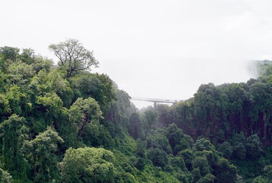 BLick auf eine Brücke in Sambia