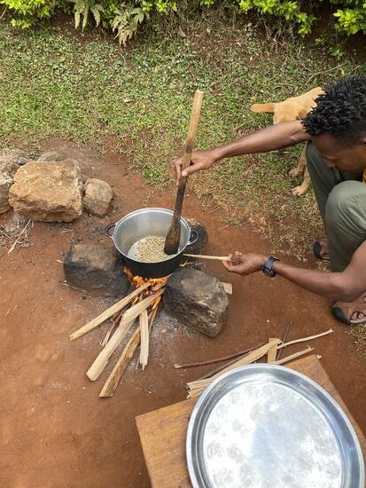 Hier werden die getrockneten und geschälten Bohnen geröstet.
