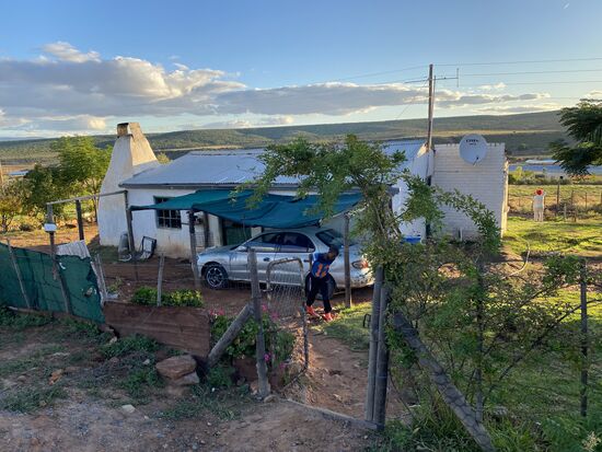 Ich finde—im Vergleich zu Äthiopien und Uganda wohnen die Leute hier nicht so schlecht