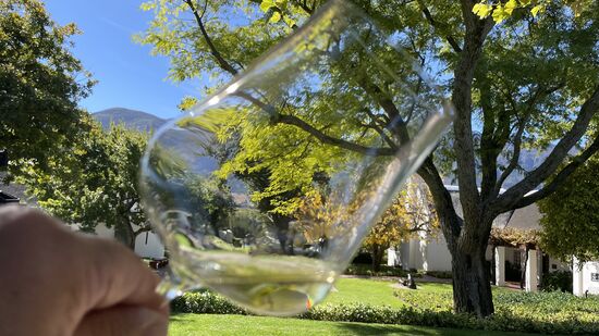 Spiel mit dem Glas….