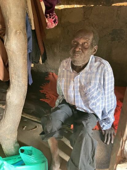 Auf diesem Bild erinnert er mich an einen bekannten Schauspieler 