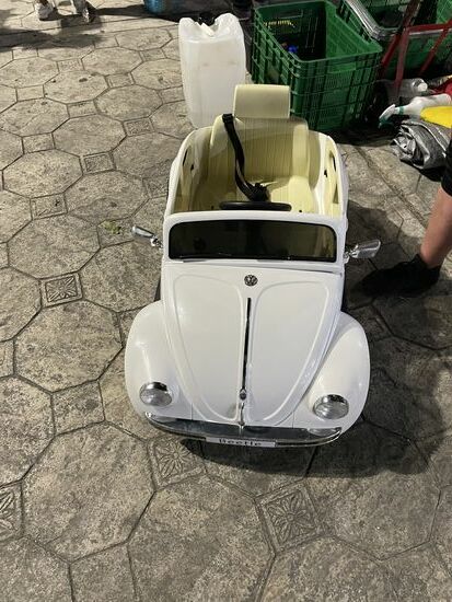 Erstaunlich, wie originalgetreu die Autos nachgebaut wurden…