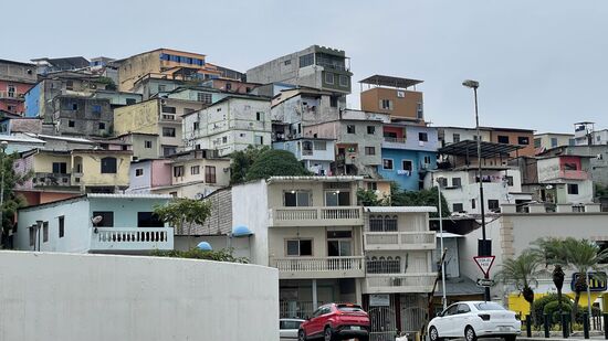 Nach der Stärkung geht es zurück zum Auto und wir müssen etwas fahren.