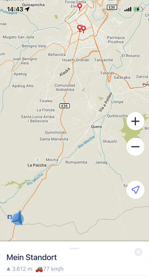 Und sind ganz überrascht, dass es über 3.600 Meter sind. Die Luft ist hier recht dünn, man merkt die Höhenmeter schon