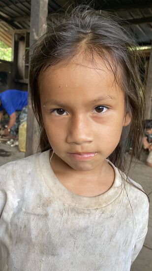 Und ich bekomme zahllose Kinderfotos…