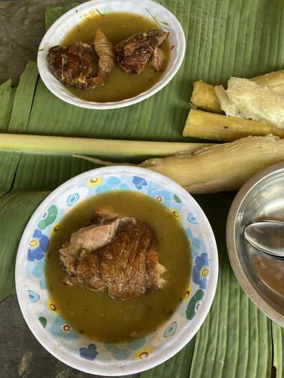 Schweinefleisch….und Reis gibt es auch noch!!